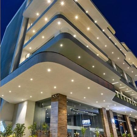 Afc Hotel Indore Exterior foto