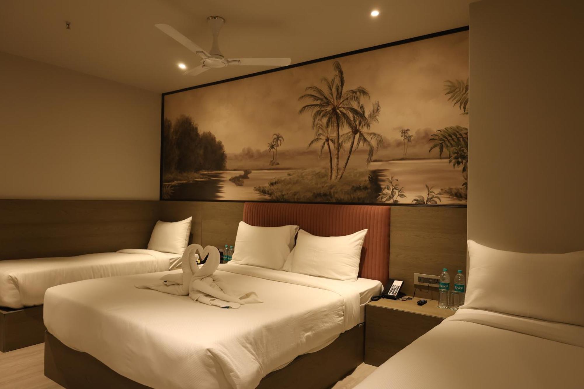 Afc Hotel Indore Exterior foto